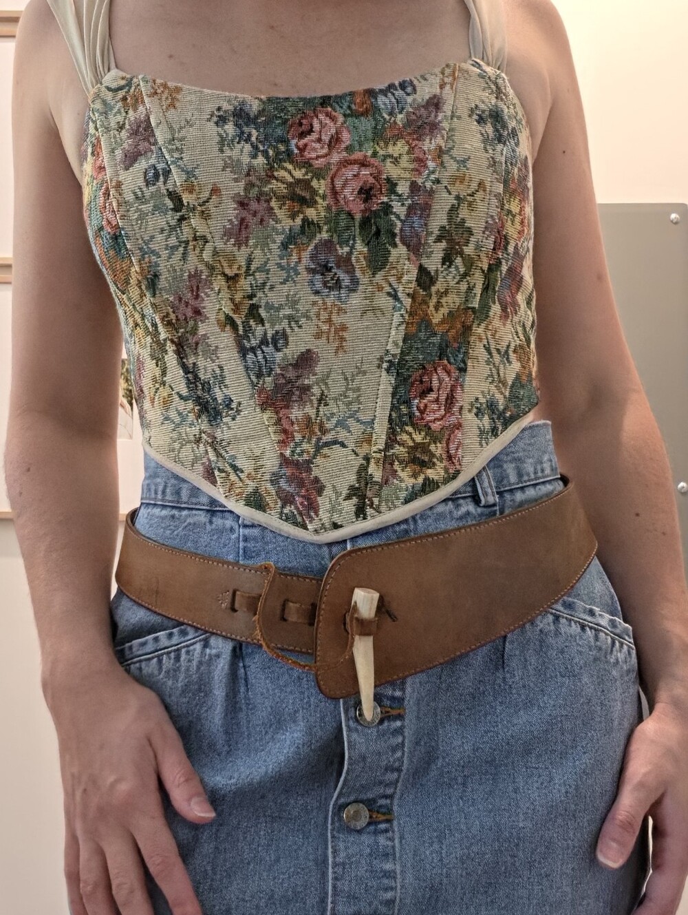Vintage Wide Tan Genuine Leather Waist Belt with Boho Western Tooth Buckle - Picture 8 of 8